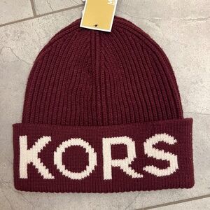 Michael Kors hat